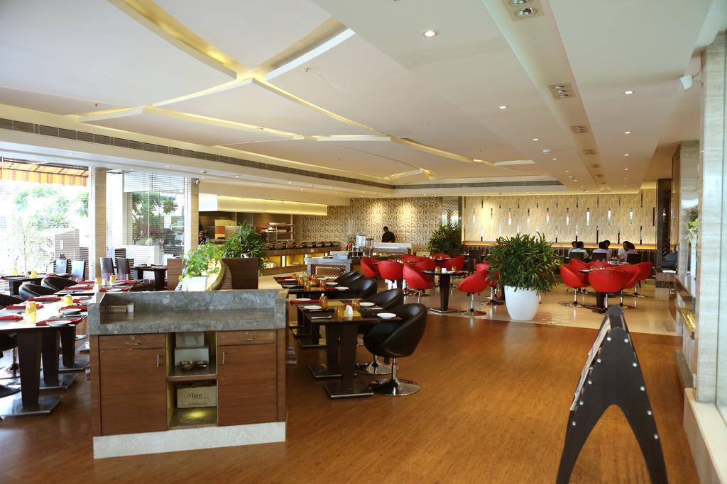 The Landmark Towers Kanpur Exterior foto